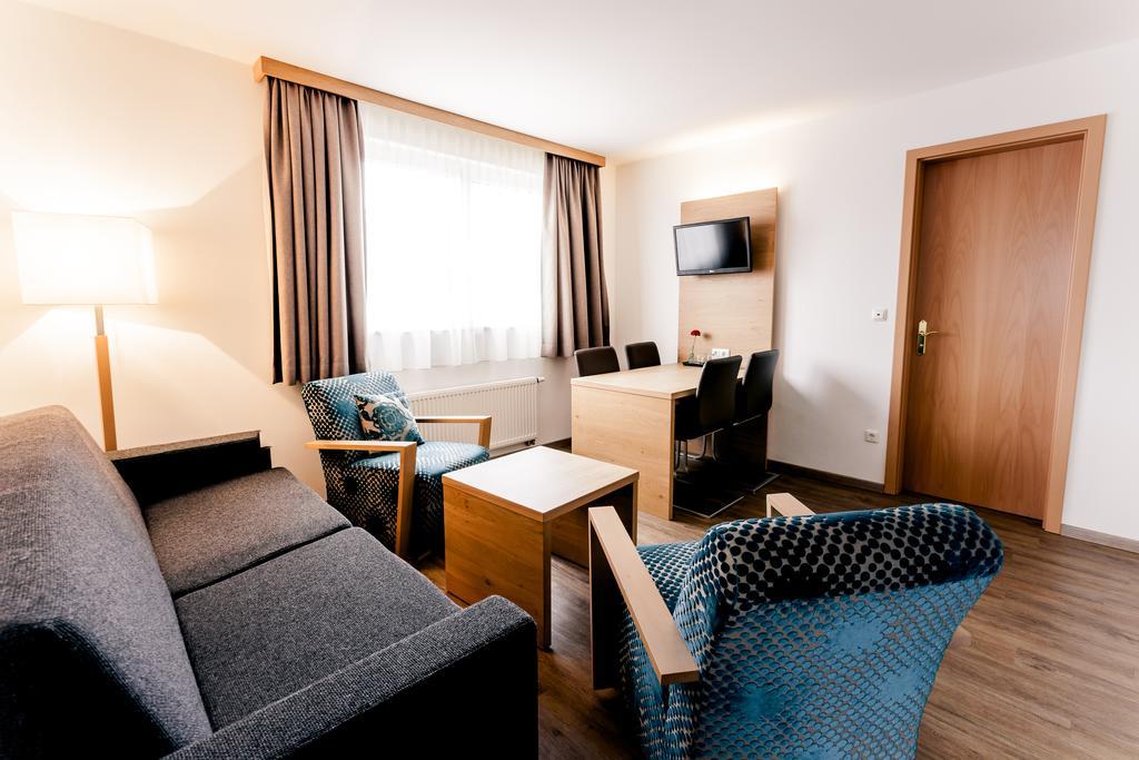 Hotel Meyers Isenbüttel Habitación foto