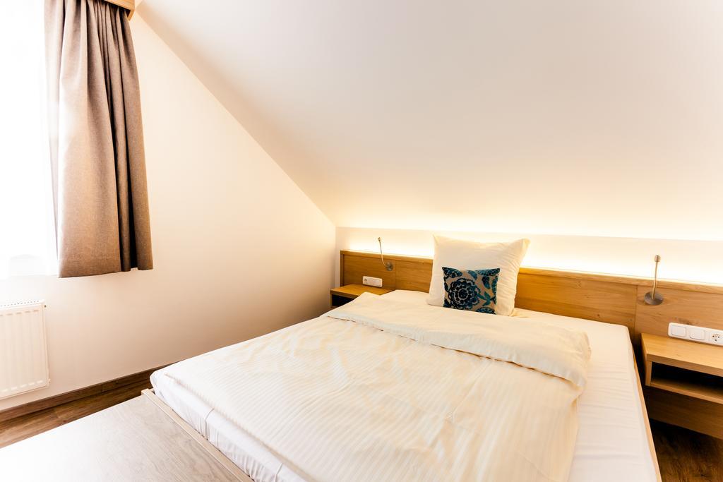 Hotel Meyers Isenbüttel Habitación foto